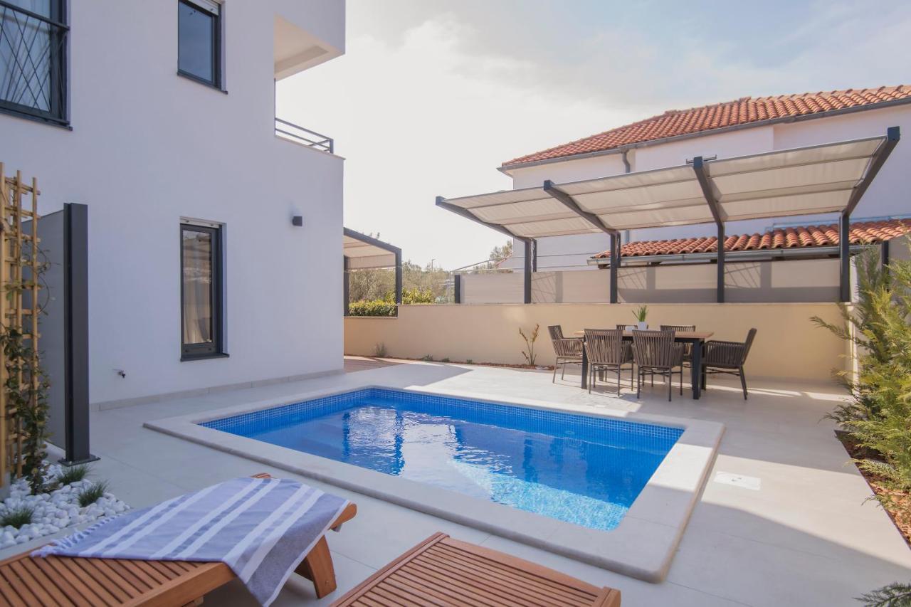 Villa Magna Luxury Apartments Murter Esterno foto