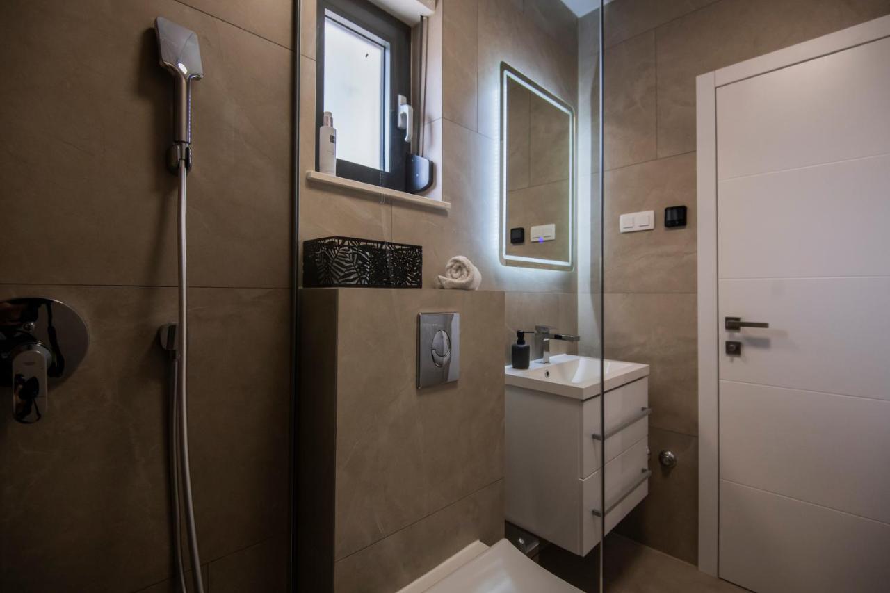 Villa Magna Luxury Apartments Murter Esterno foto