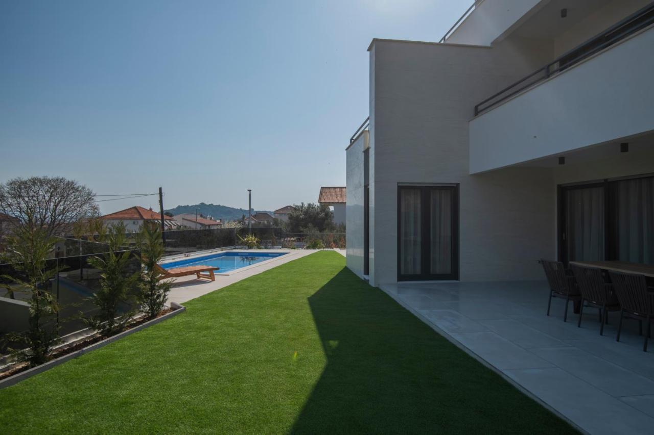 Villa Magna Luxury Apartments Murter Esterno foto