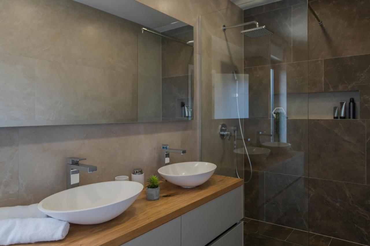 Villa Magna Luxury Apartments Murter Esterno foto